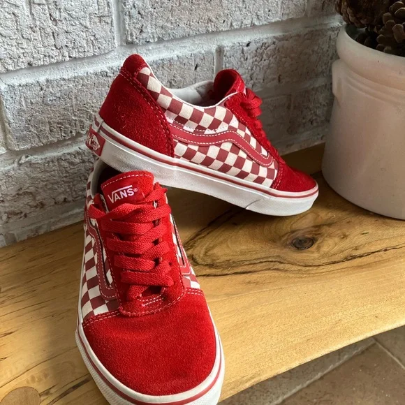 Vans Red and White Check Lace Up - Picture 7 of 7